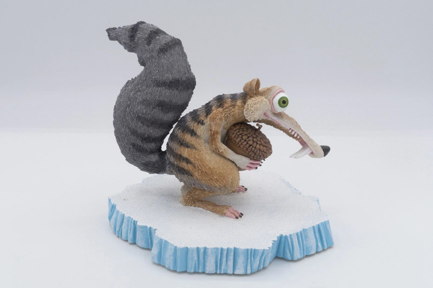 FIGUR ATTAKUS Collection Ice Age Scrat Scrat Limited Edition Resin Statue Limitiert