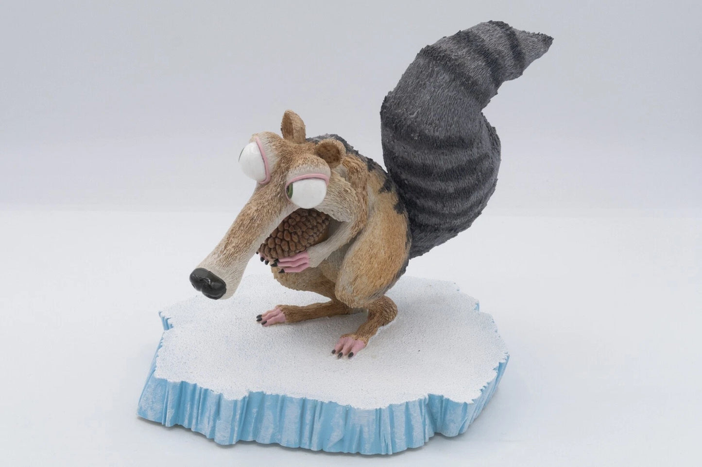 FIGUR ATTAKUS Collection Ice Age Scrat Scrat Limited Edition Resin Statue Limitiert