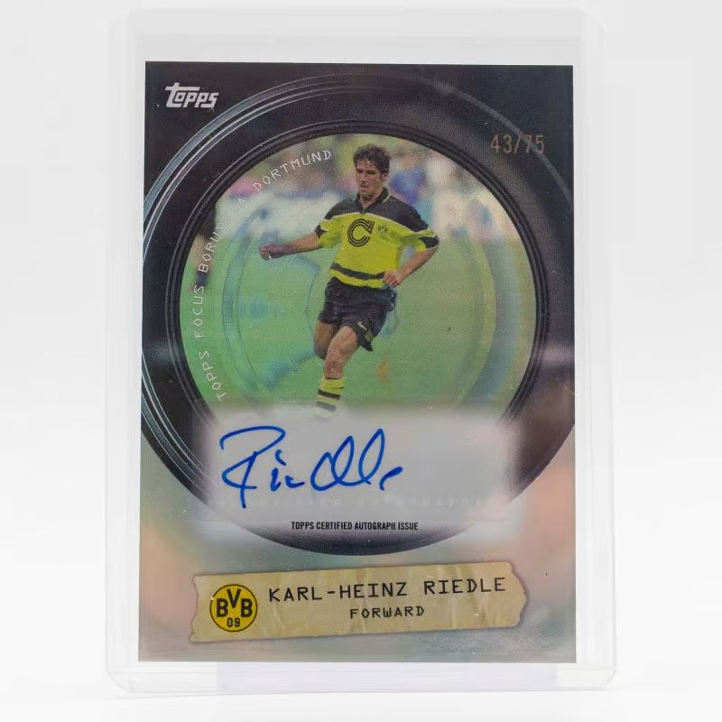 SOCCER 2025/26 Topps Focus Borussia Dortmund BVB Hobby Box