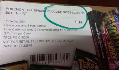 POKEMON  24 x Evolving Skies Sleeved Booster Case  EN